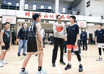 桃園市青年反毒籃球賽開打 張善政呼籲年輕人遠離毒品