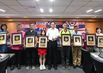 張善政表揚10位孝行獎得主  肯定獲獎者孝心奉獻感動人心