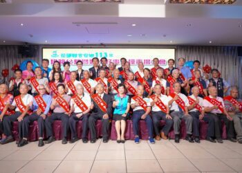 吉安鄉表揚活動盛大溫馨 23位健美老爸暨9位超人志工接受深深祝福