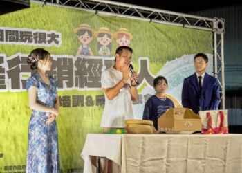 宥勝低調主持農產行銷拍賣 義務推動友善農業