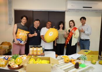 行銷夏雪芒果 電商女王瑪菲司任「臺東愛心推廣大使」