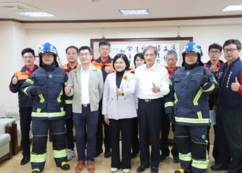 豐泰企業捐贈消防救災衣帽鞋　提升救災效能保障警義消安全