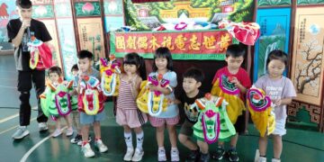 傳統藝術向下扎根　雲林布袋戲走進幼兒園培育新世代觀眾