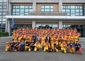 高雄特搜隊通過中型及重型搜救隊伍 全國唯一誕生！