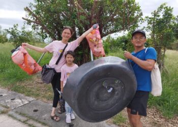 臺東縣三百人淨灘 扎根正確海洋保護觀念