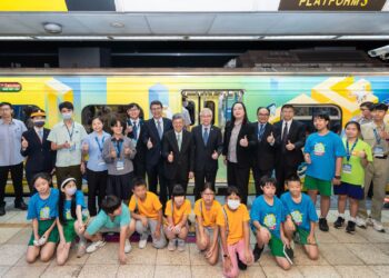 科普環島列車10/30啟航 數位發展部「資安車廂」繪出安全的智慧未來