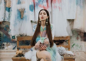 屬於她靈魂的藝術：當代女藝術家CHO HUI CHIN