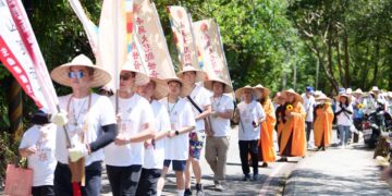 靈鷲山寂光寺觀音聖號祈福健走 祈願護佑蒼生世界和平