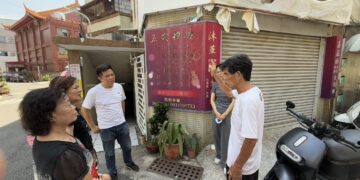 雨過天晴淹水還是要解決李啟維議員邀請水利、工務一起會勘幾個淹水區域