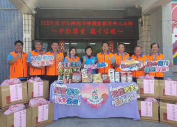 吉安鄉中秋愛心物資 各巡守分隊逐戶送達