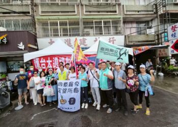 護國大遶境徒步行彰化 一棒接一棒再繼往北走