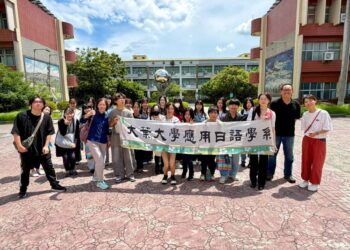 大葉華語團日籍生走訪彰化地區高中 深化台日校園交流
