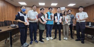 花蓮公私協力守護長者　AI智慧定位鞋墊走進醫療體系