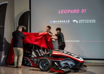 臺科大發布新一代電動賽車「Leopard 01」　百公尺加速僅需5秒