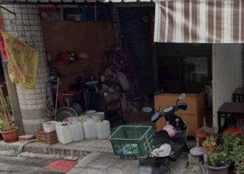 監視器爭議延燒!鄰居反映騎樓隔間及環境衛生問題　籲主管機關全面查明