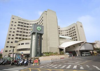 酷熱天氣利用水冷低碳技術 彰基電力年省百多萬