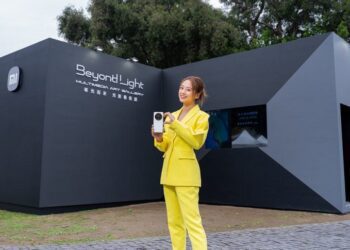 突襲吳映潔手機相簿驚爆「拍攝」花絮？搶走攝影師飯碗就靠這一台