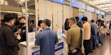 新北電商學院成果展登場 集結亞馬遜、樂天等巨頭 助新北業者拓展國際商機