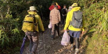 公私協力守護抹茶山 志工淨山巡檢步道設施