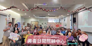 摸到苧麻想起媽媽 門諾基金會織藝課喚回長輩記憶