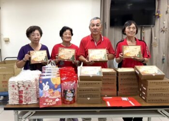 建平里愛心會配合中秋愛心送暖 向「小品食光」烘焙庇護工場購買蛋黃酥