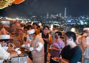 圓山中秋夜開烤 主廚親炙美式海陸BBQ 松葉蟹、和牛漢堡大口吃 嗨唱搖滾、賞夜景再抽萬元住宿券
