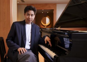 古典音樂家林易跨界娛樂圈 初試琴聲〈First Love〉 意外重返18歲