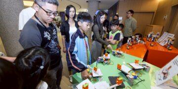 擁抱梵谷,探索生命的調色盤:普台國小「擁抱梵谷」創課聯合展演