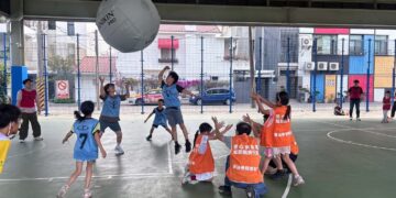黃絲帶:弱勢孩子最缺乏的不是物資 而是對未來的想像