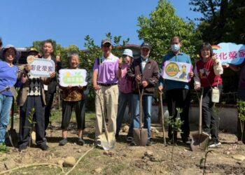 發票換樹苗、共植綠意 彰化榮家長輩攜手打造綠色家園