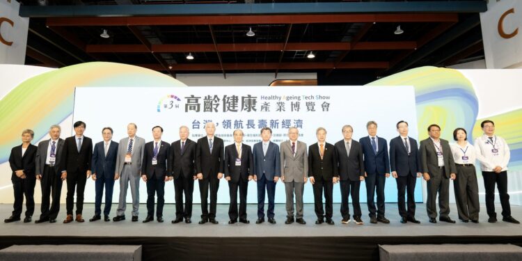 超高齡社會正式來臨！如何活得久又活得好？健康投資成新課題
