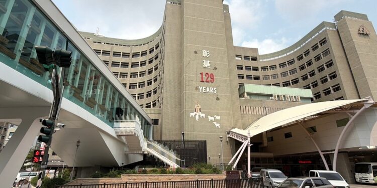 颱風來襲彰基門診仍照常 癌友大讚佛心