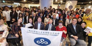 2026日本國際觀光商品設計競賽 花蓮伴手禮「洄瀾薯道、鳳梨灣、文旦復興」3金到手