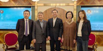 專家齊呼籲公私協力強化防線 反詐論壇聚焦各國對策 林書立揭AI深偽新詐術　