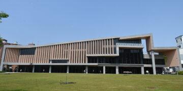 東岸絕美地標藝文活動新據點 臺東縣立圖書館22日開幕啟用