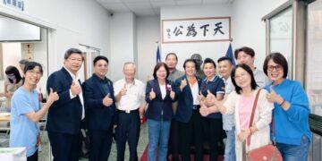 中華日報總編輯姚正玉登記參選安南區市議員　強調將延續2萬9000份信賴