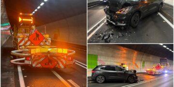 影音/雪隧車禍！開啟輔駕未注意前方施工車輛 自小客貨車撞上緩撞車