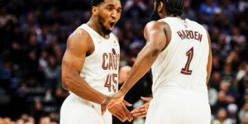 影/《NBA》「大鬍子」+「蜘蛛人」讀秒階段連線 Harden追平三分Mitchell關鍵兩罰逆轉金塊!