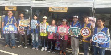 龍舟競渡熱鬧開划　台南市財稅局租稅宣導、反賄選一起上場