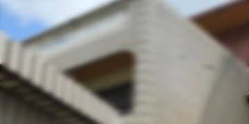 高齡義務人無照拒測遭罰鍰 家屬為保土地一次繳清欠款