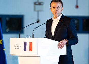 戴高樂號出動！法國派遣航母赴中東，戰略意圖引發國際關注