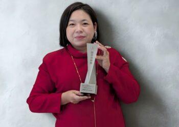 花漾量子獲跨界共榮獎   黃韶琴：讓藝術成為點亮生命的永續力量