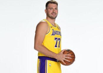 影/《NBA》「東77」Doncic傷癒歸隊 湖人三星聯手擒暴龍止敗!