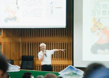 詩人向陽赴虎科大暢談台語詩及歌詞　張信良校長：母語是文化記憶與價值認同的重要載體