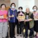 中秋節前夕社會局長李美珍代表侯友宜市長前往健順養護中心關懷長輩