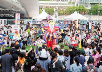大阪世博巨偶登陸台中！2026兒童藝術節文心公園啟幕 萬人共賞紙風車