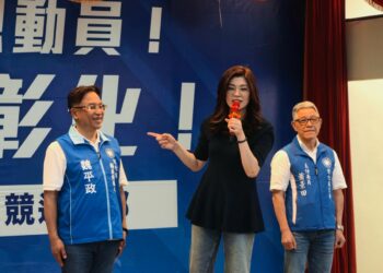 魏平政提鐵路高架化三大主張朝「打造台灣第七都」 陳素月：建設需要專業、教育需要扎根