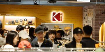 從底片走上街頭   KODAK APPAREL 台北首店進駐信義新地A11    KOL搶先探店捕捉專屬Kodak Style