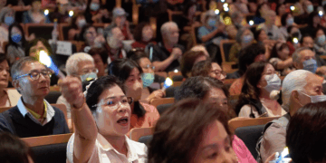 讓奉獻成為一種榮耀！新北市府攜手旺旺基金會 公益演唱會獻唱慰勞萬名志工