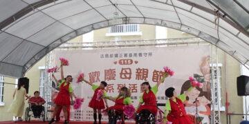 混障綜藝團走入台南看守所公益演出　400收容人專注聆聽不少人眼眶泛紅